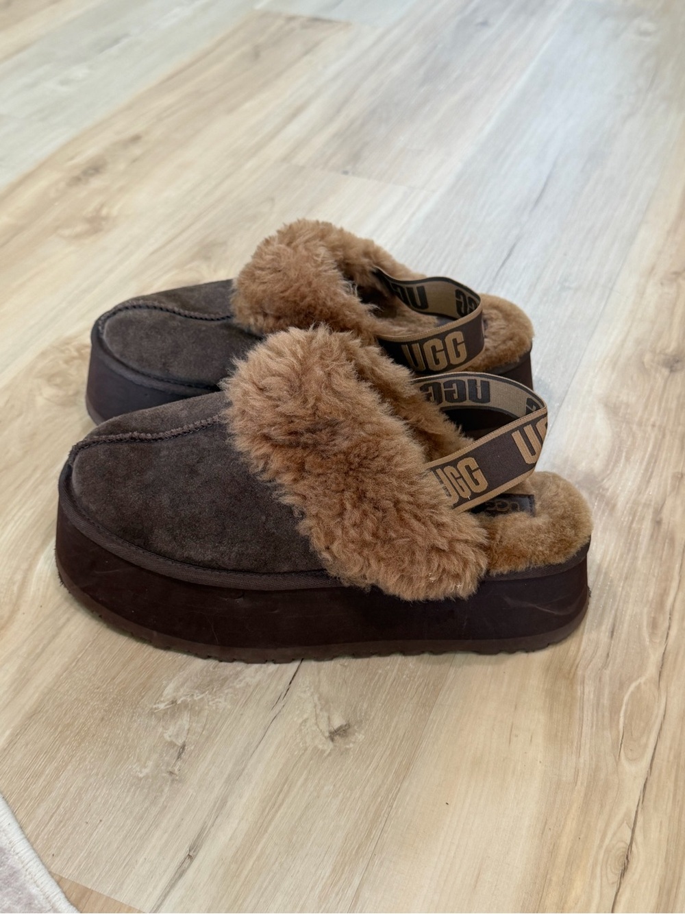 UGG Chestnut Suede Shearling Platform Mule with Branded Backstrap